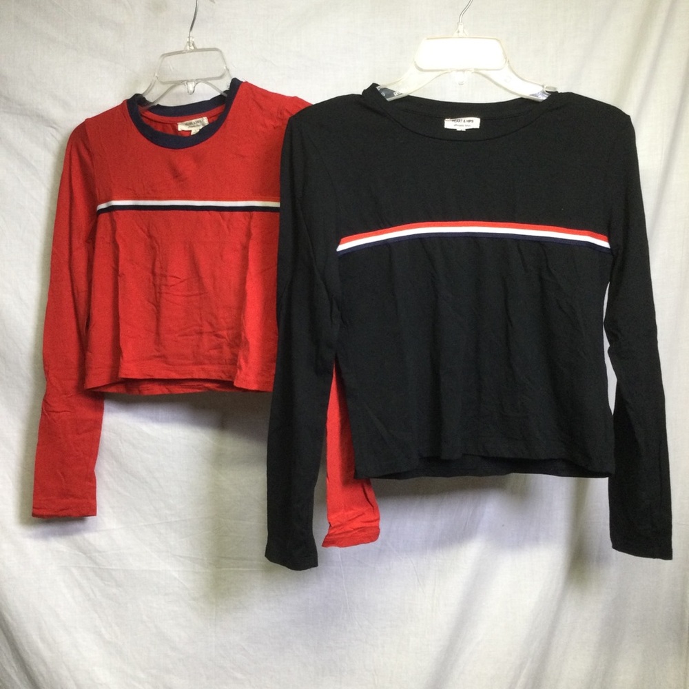 Heart & Hips set of 2 Red/Black Womens Crop Top Long Sleeves,Sz JR Small